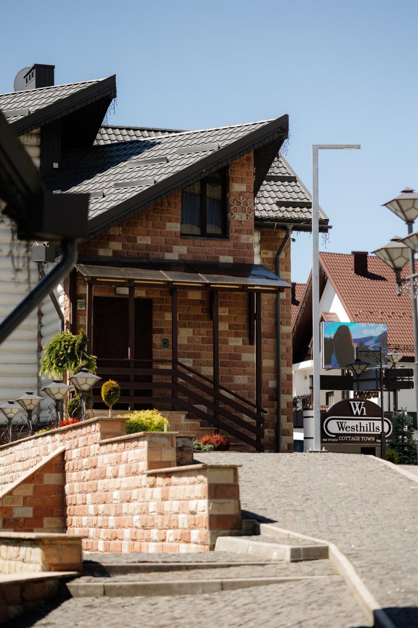 Westhills Cottage Town & Spa بوكوفِل المظهر الخارجي الصورة